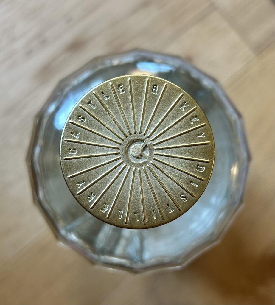 Castle & Key Roots of Ruin Gin Bottle Cap