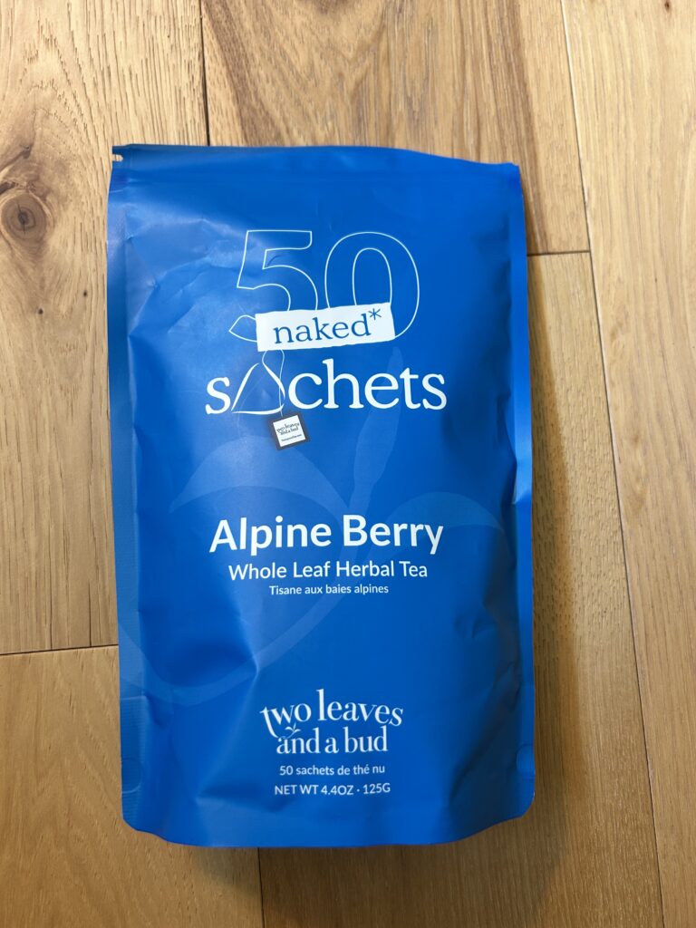 Two Leaves and a Bud's Alpine Berry Naked Sachets Tea