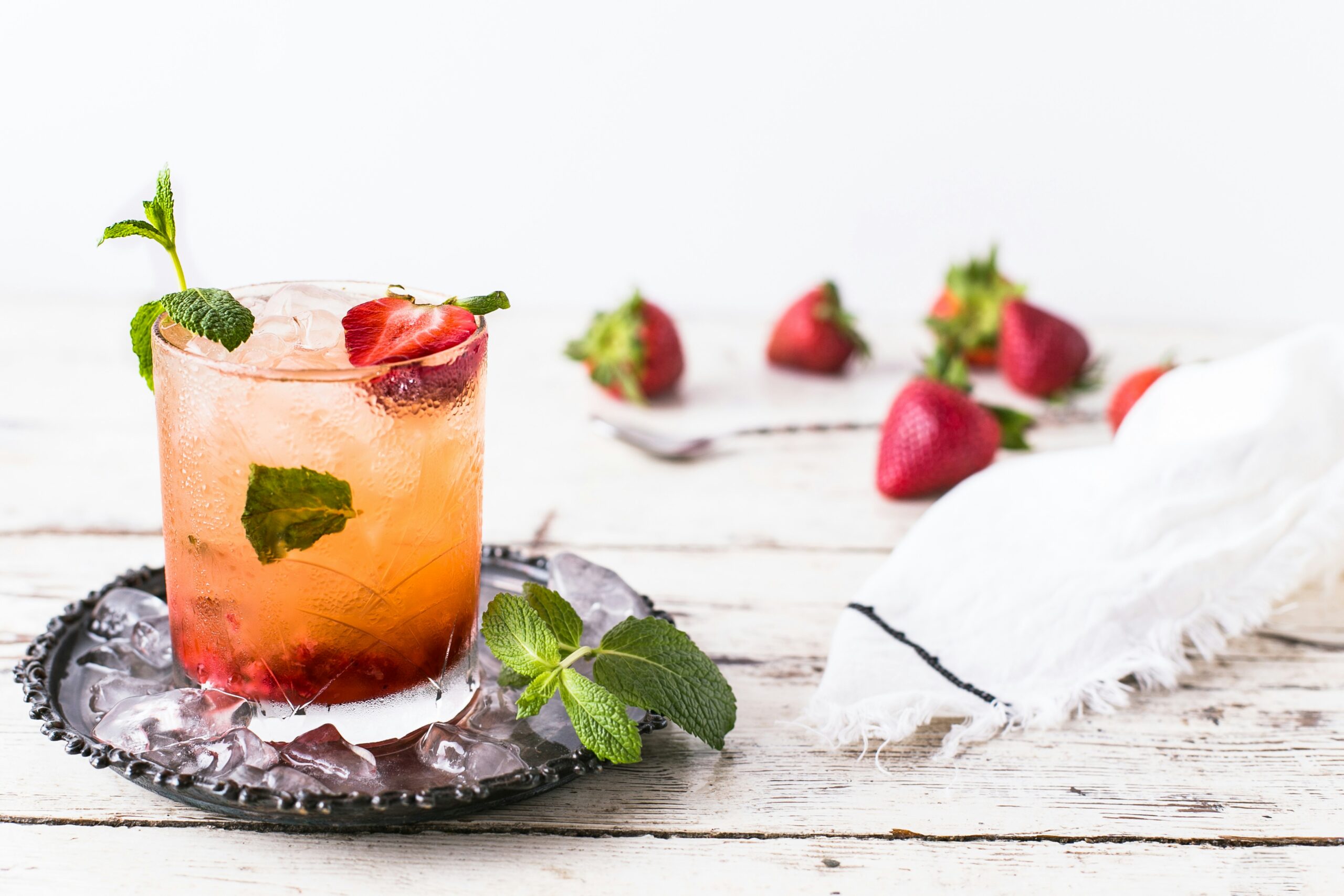 Strawberry Rose Smash